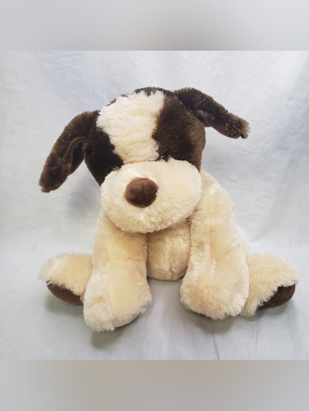 Vintage HugFun Puppy Dog Pkush 11 Inches